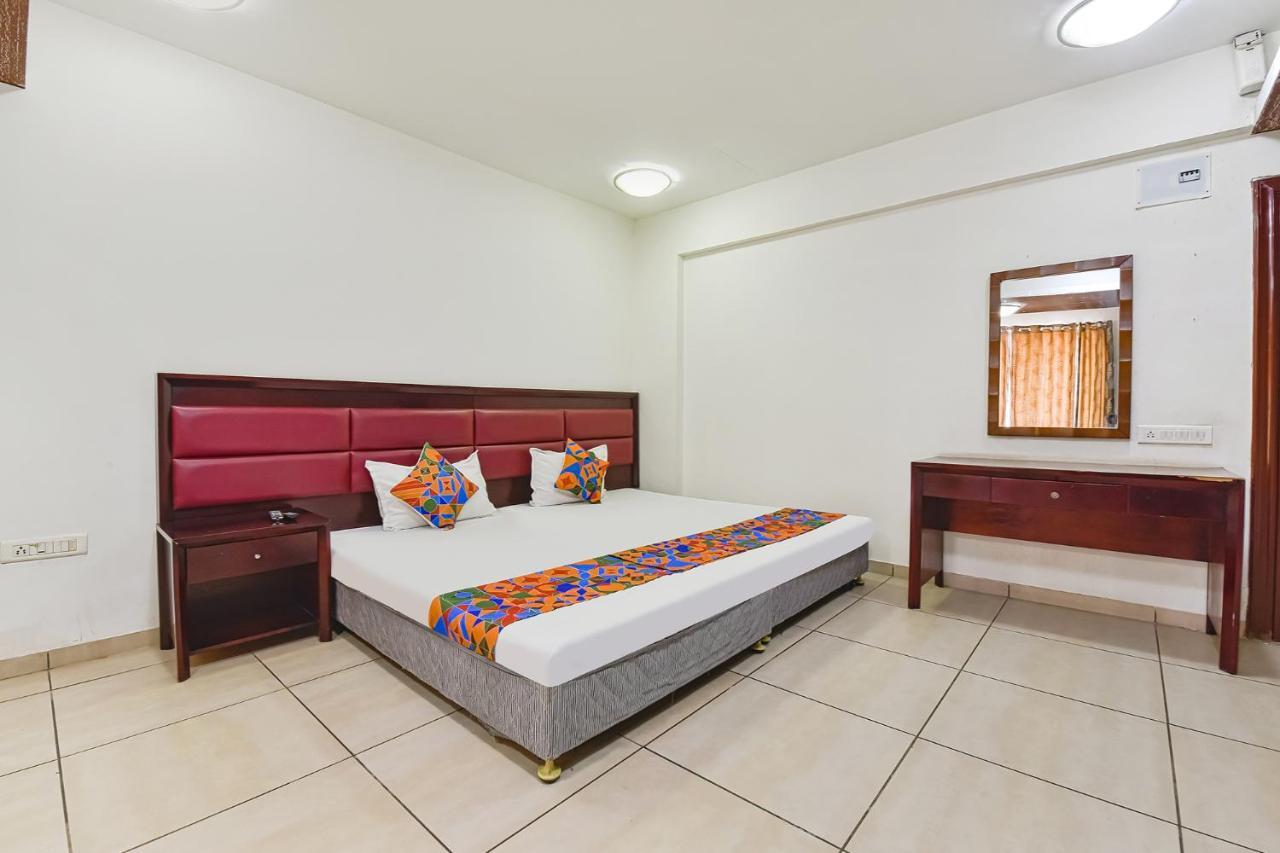 Fabhotel Gl Residency - Satellite Ahmedabad Exterior photo