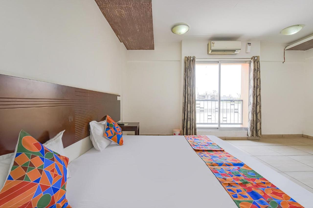 Fabhotel Gl Residency - Satellite Ahmedabad Exterior photo